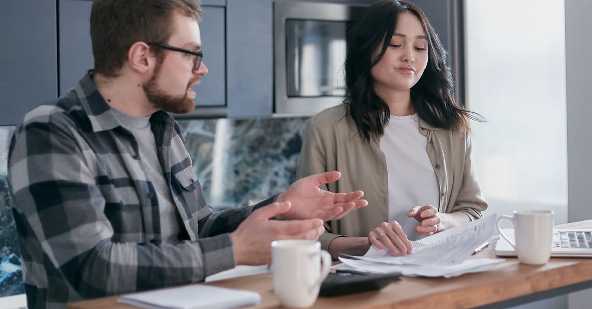Áp lực tài chính sau cưới: những giai đoạn dễ căng thẳng và cách vượt qua