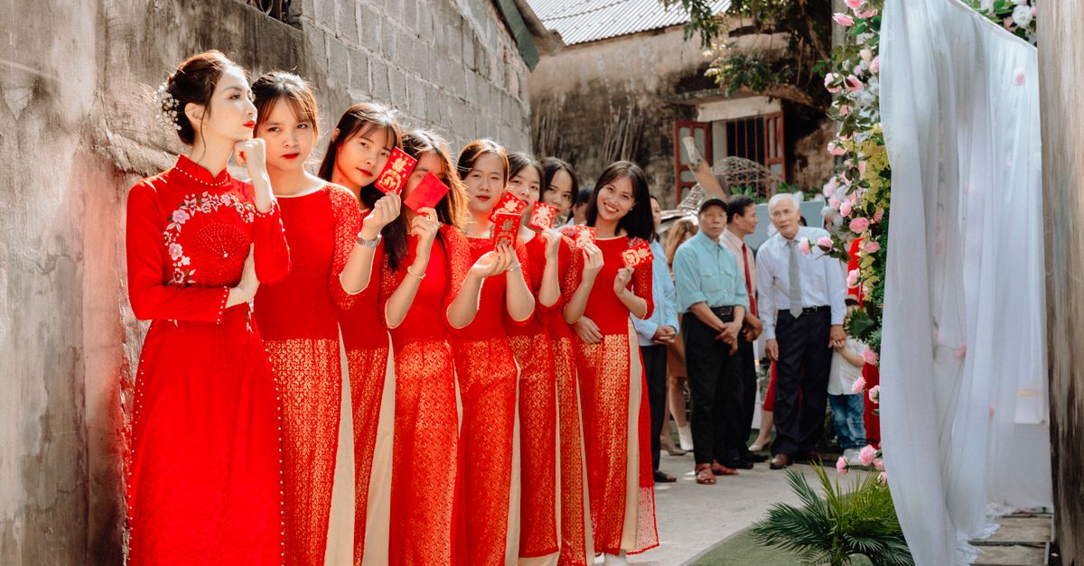 Tiền mừng cưới: của chung, của riêng, hay của bố mẹ?