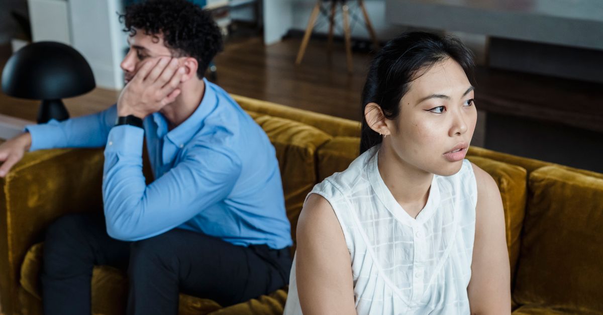 Bố mẹ phản đối chuyện cưới, phải làm sao? 6 cách hoá giải khéo léo