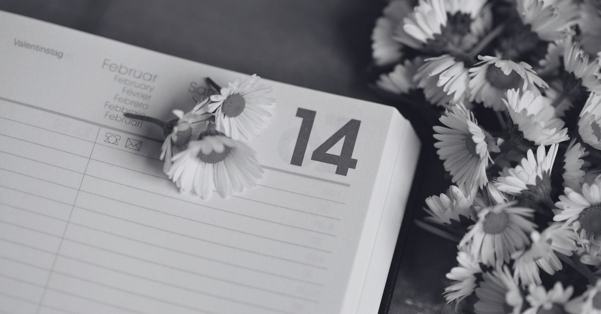 Cưới năm 2027 tháng nào đẹp, tháng nào nên tránh?