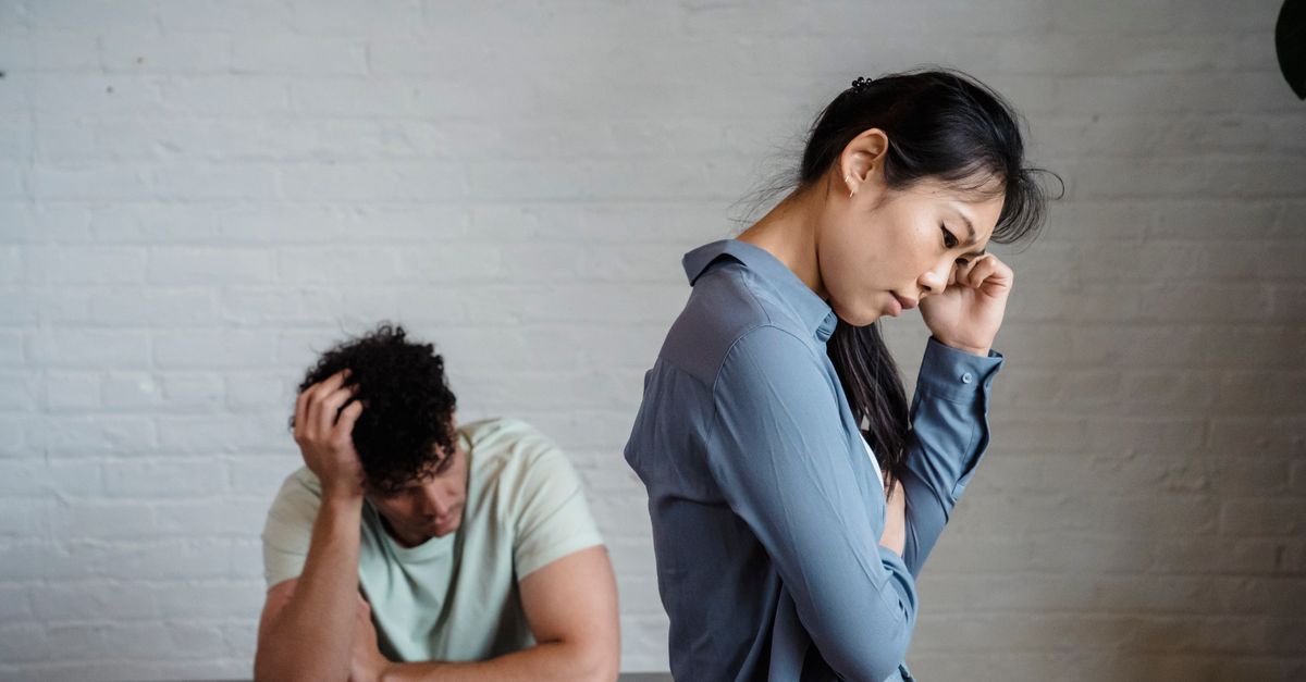 Ngoại tình có bị phạt tù không? Quy định pháp luật và điều quan trọng hơn