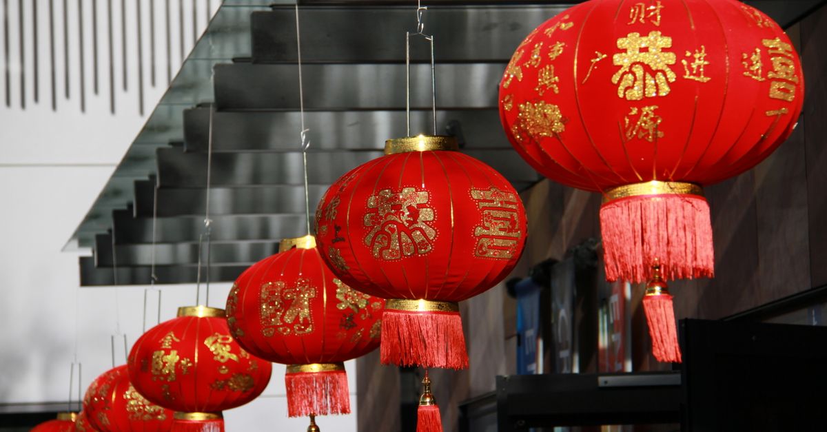 Tuổi Ngọ năm 2026: hôn nhân, sự nghiệp, tài chính (và hợp cưới tuổi nào)